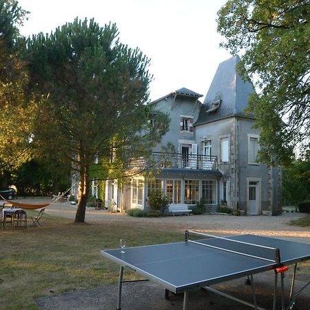 مبيت وإفطار Villers-les-Ormes Domaine De Treuillaud المظهر الخارجي الصورة